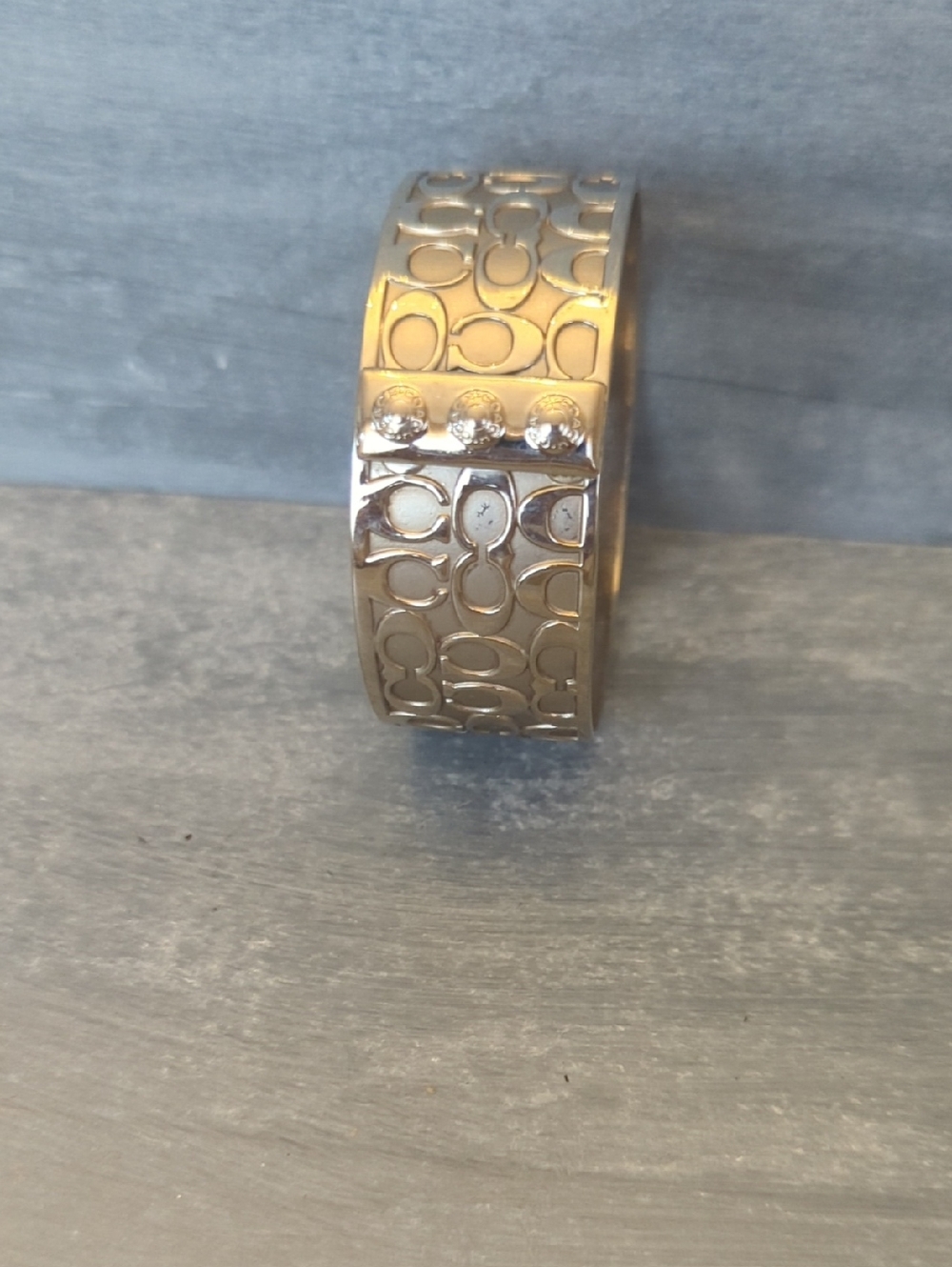 Coach - Picture 2 of 5